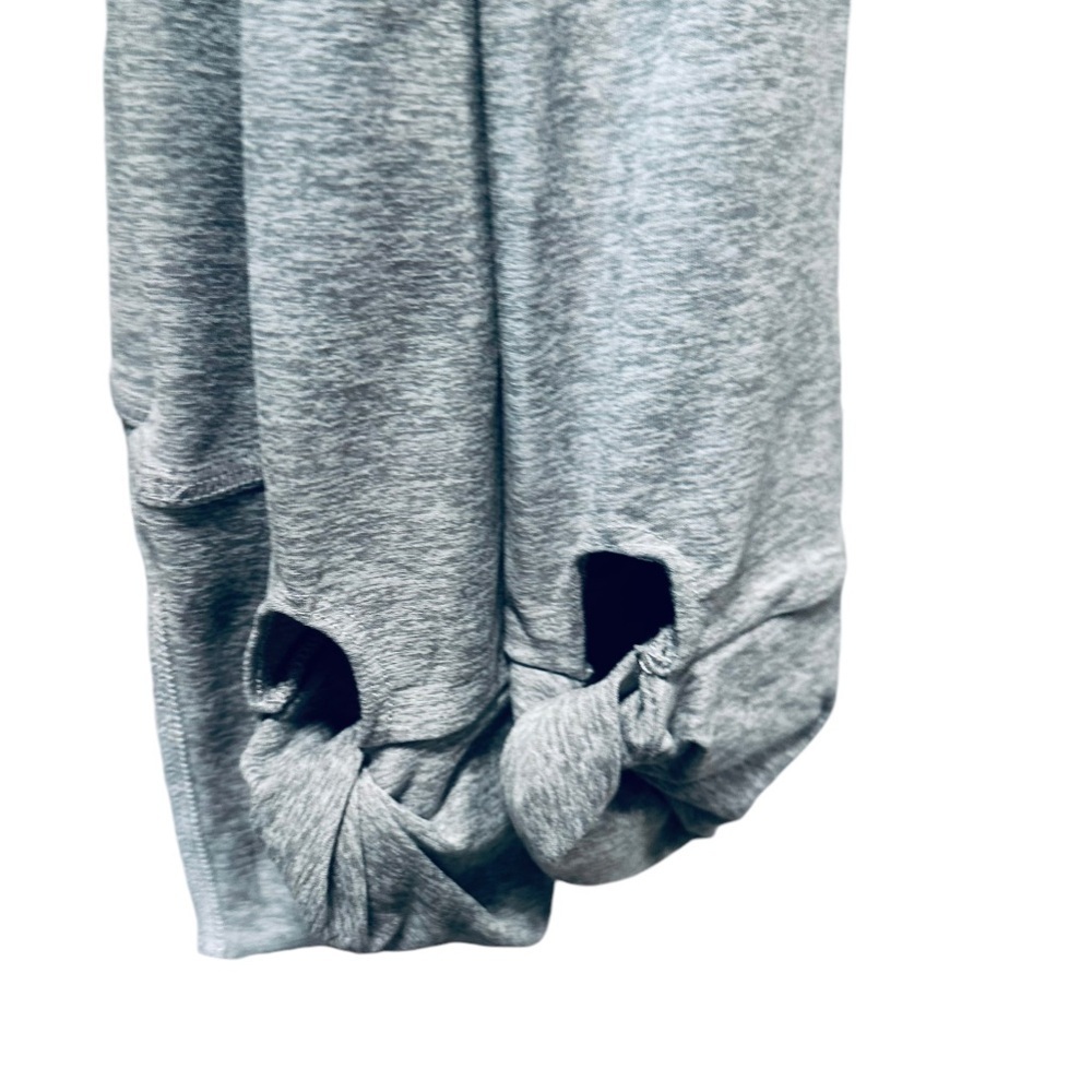 BEYOND YOGA Space Dye Twist and Shout Leggings Grey Crop size Small 8771 - Picture 4 of 8